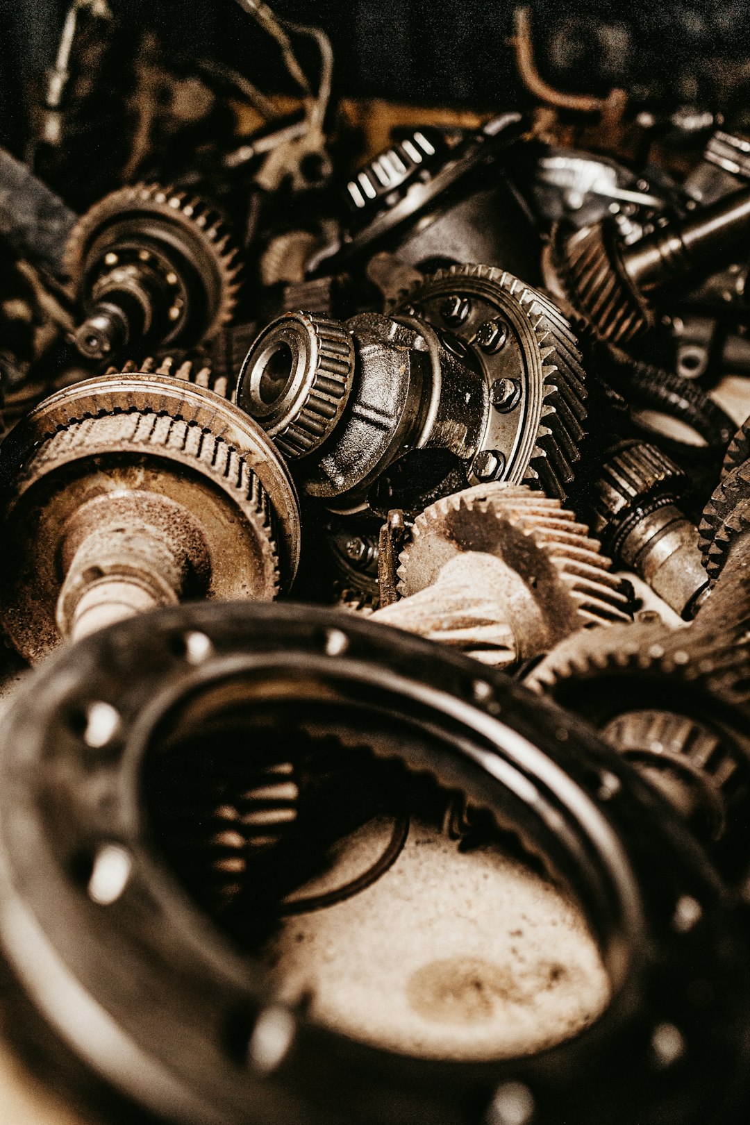 assorted-gears-macro-photography-5taa8b9e55k